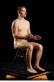 Oris  1 nude sitting whole body 0014.jpg
